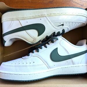 Nike Court Vision Low Next Nature women's size 8.5 shoes